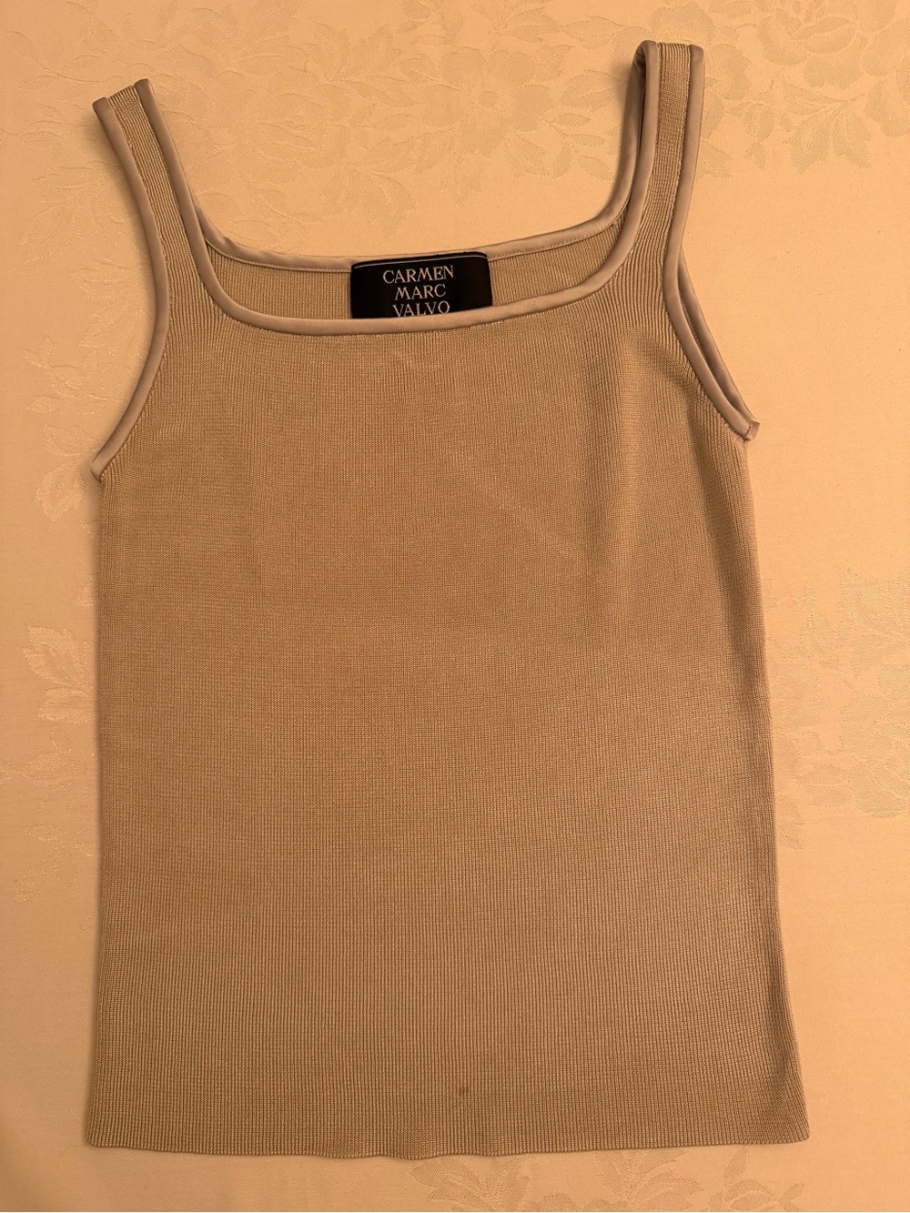 Carmen Marc Valvo Neutral Beige Square Neck Knit Tank